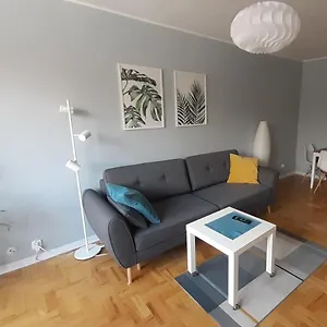 Apartament Pod Lasem Apartment